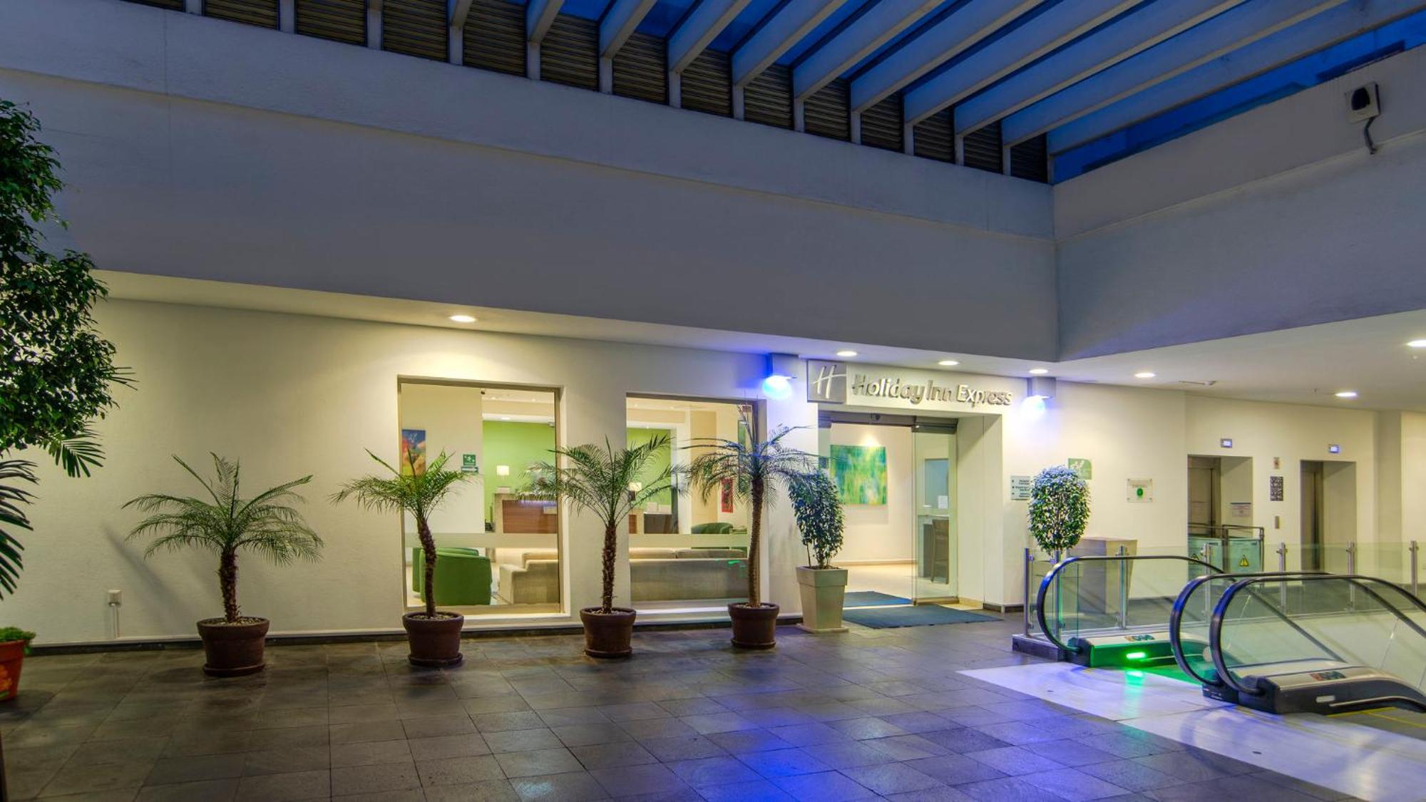 Holiday Inn Express Xalapa By Ihg Exterior foto