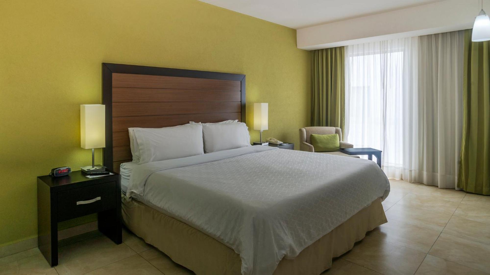 Holiday Inn Express Xalapa By Ihg Exterior foto