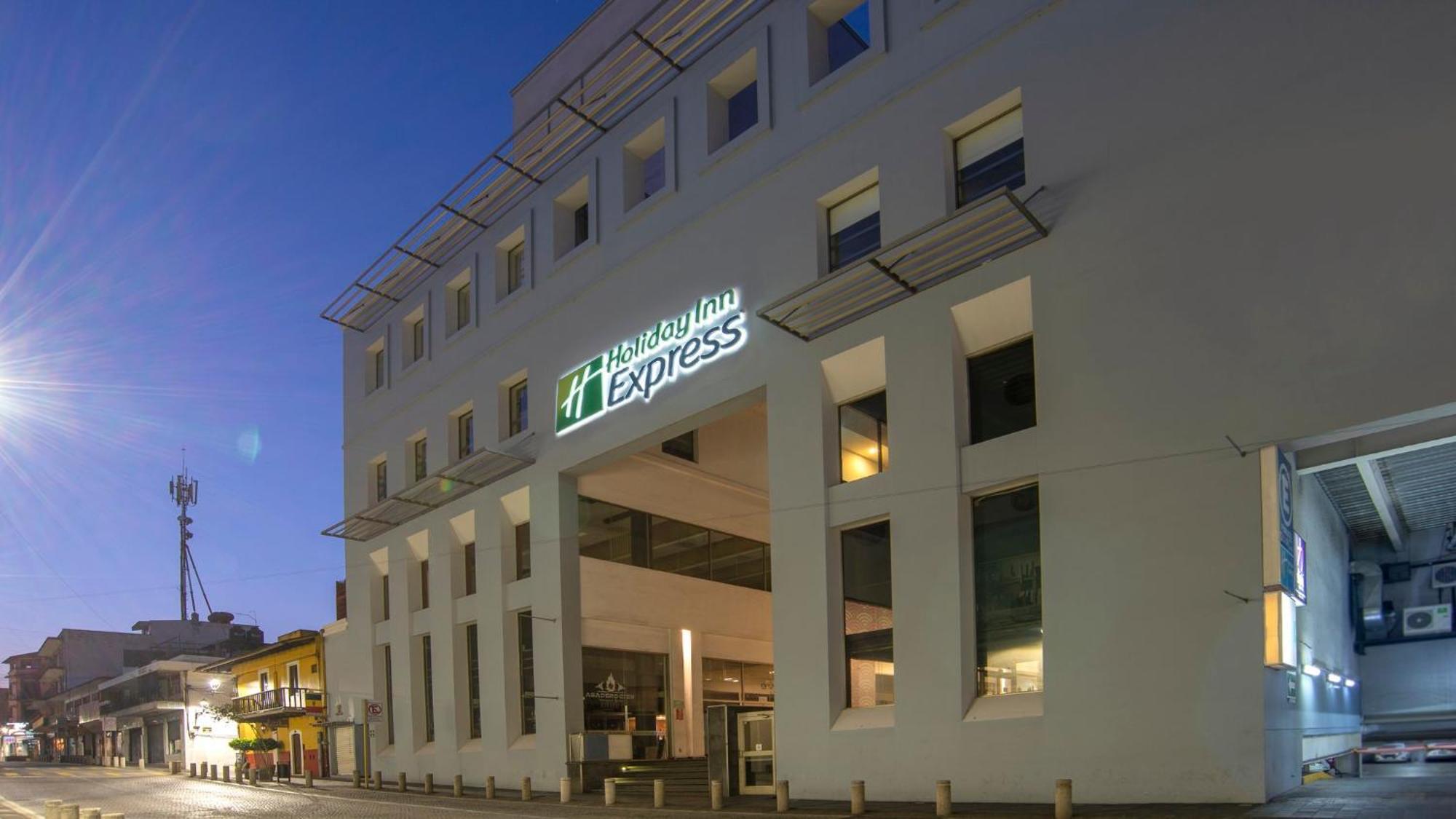 Holiday Inn Express Xalapa By Ihg Exterior foto